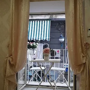 Couette-café Melissa A Toledo 2, Naples