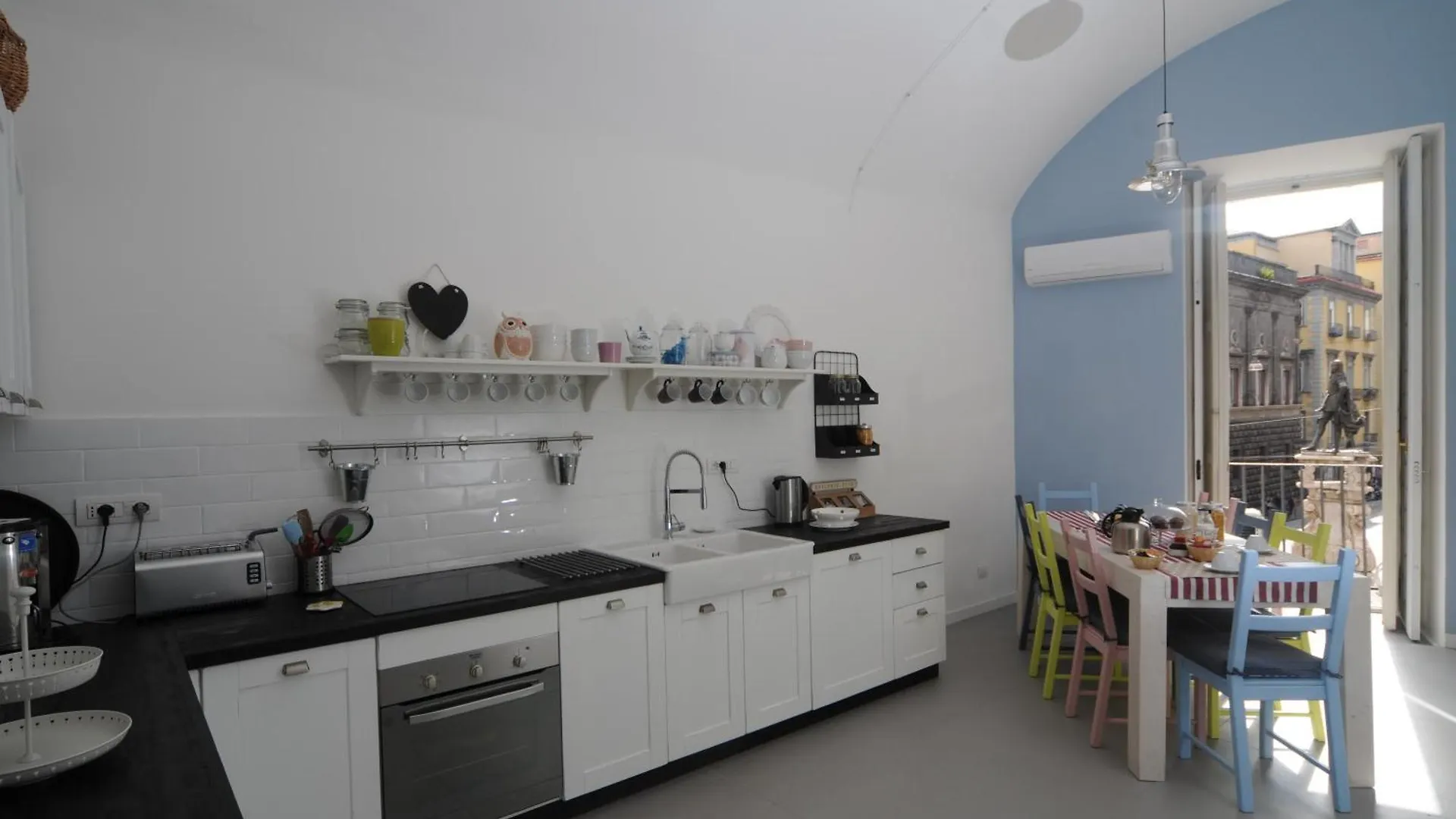 A Casa Di Anna Bed & Breakfast Naples Italy