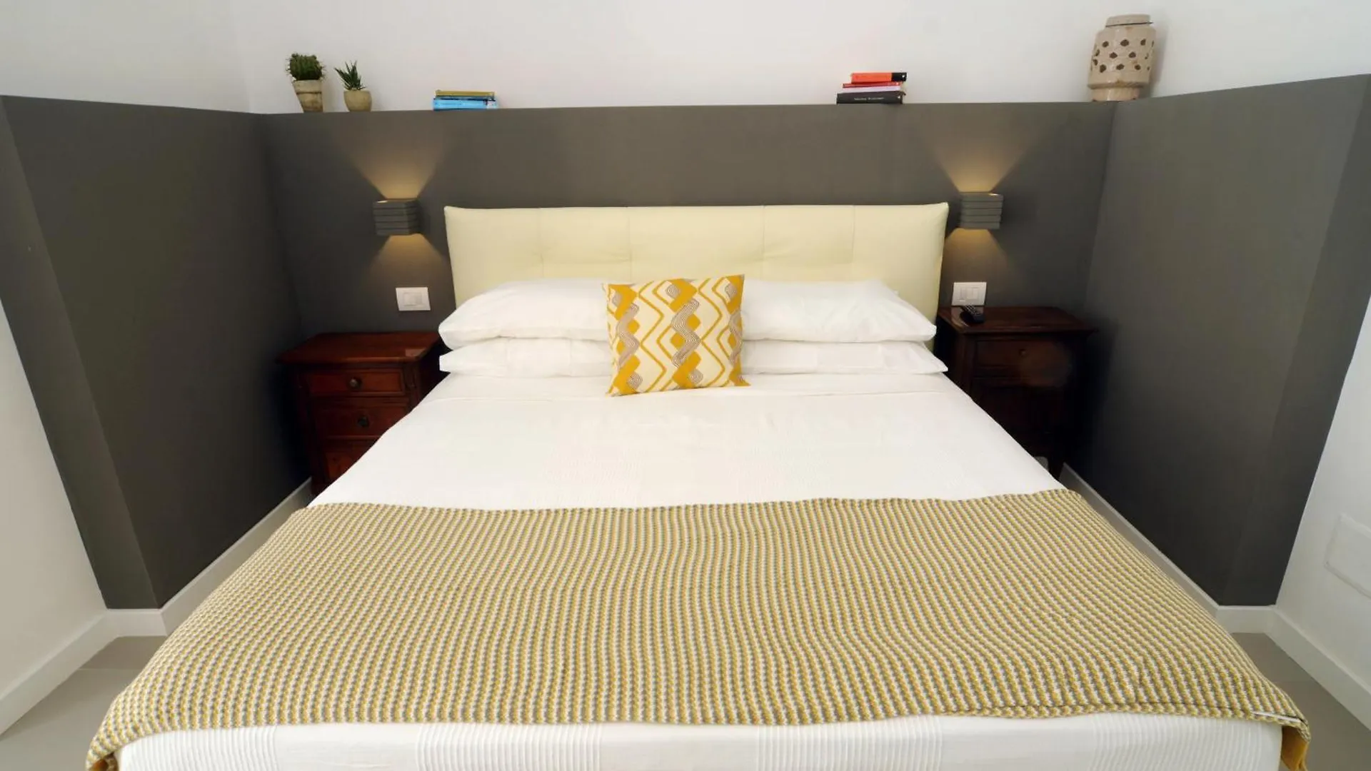 A Casa Di Anna Bed & Breakfast Naples