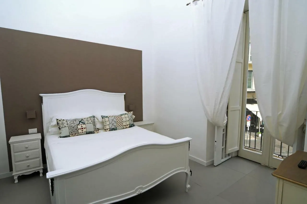 A Casa Di Anna Bed & Breakfast Naples